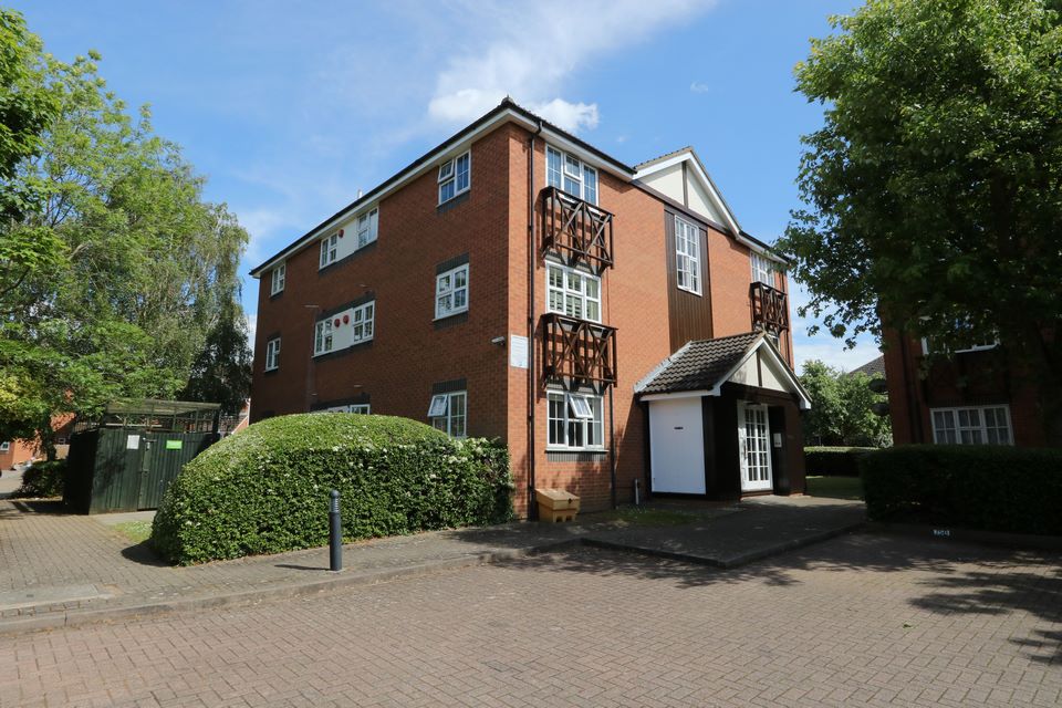 Dudley Close, Chafford Hundred 
