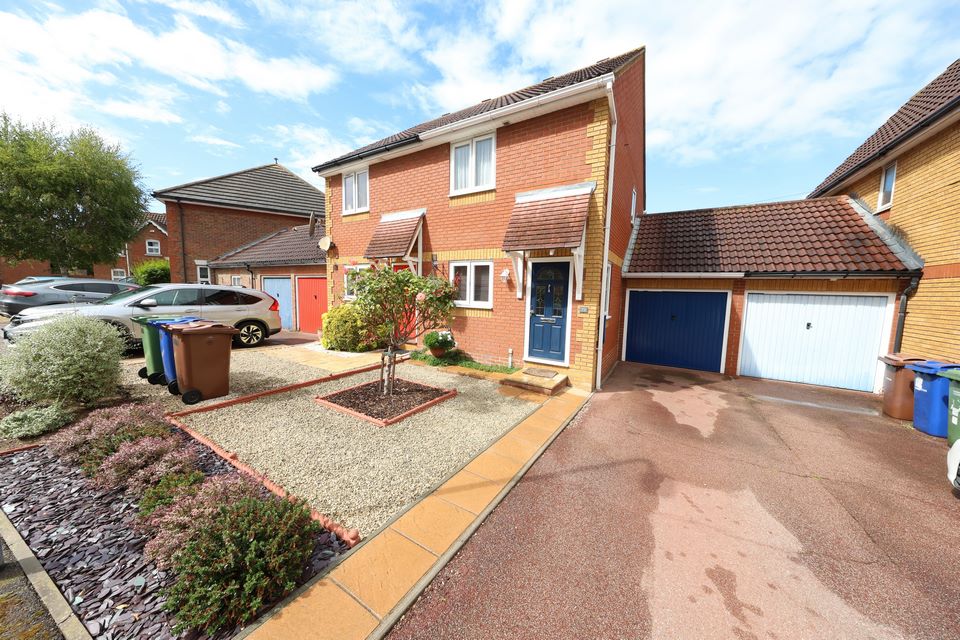 Calshot Avenue, Chafford Hundred