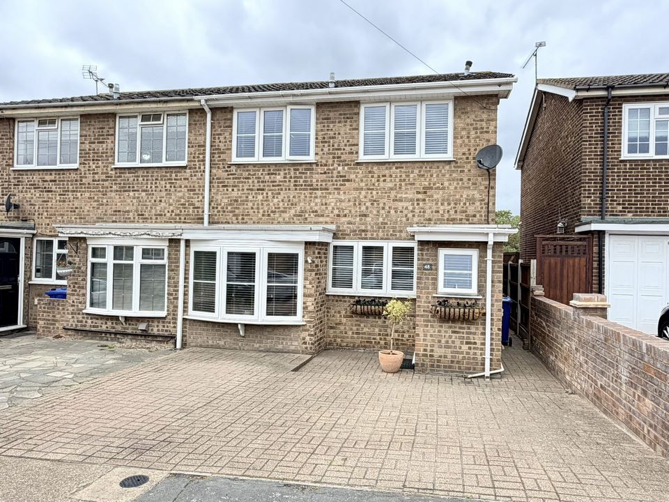 Furness Close, Chadwell St Mary 