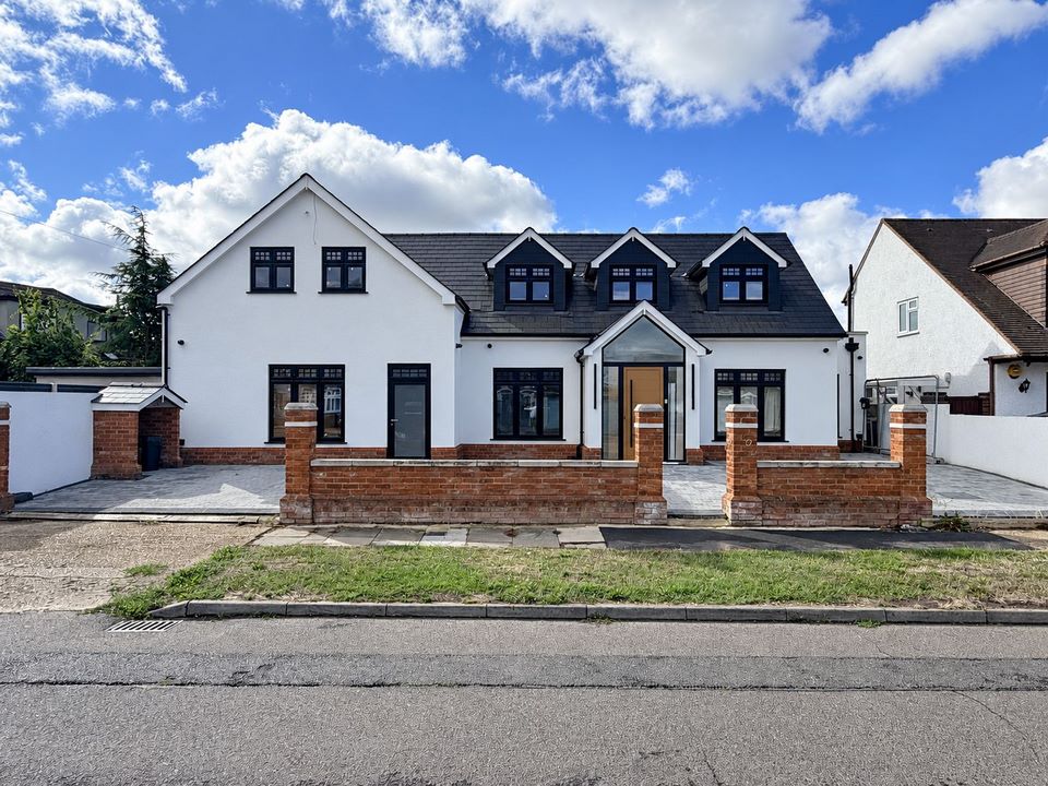 Kings Gardens, Upminster
